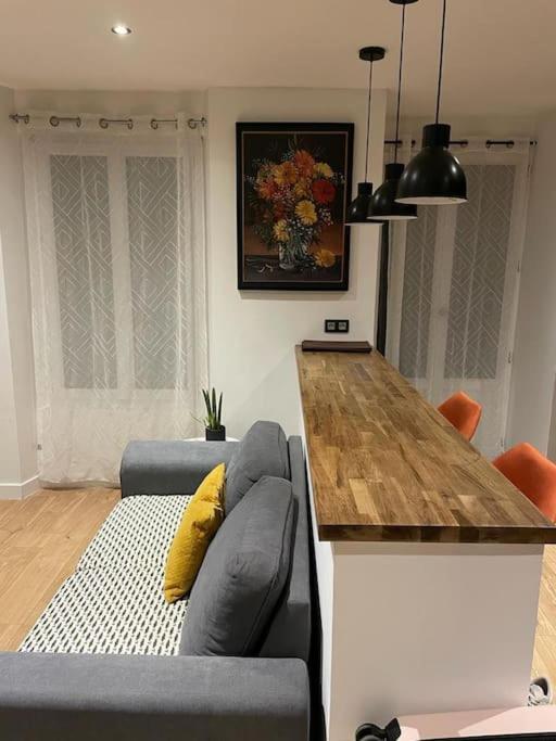 Appartement Chez Tricia Thorigny-sur-Marne Bagian luar foto