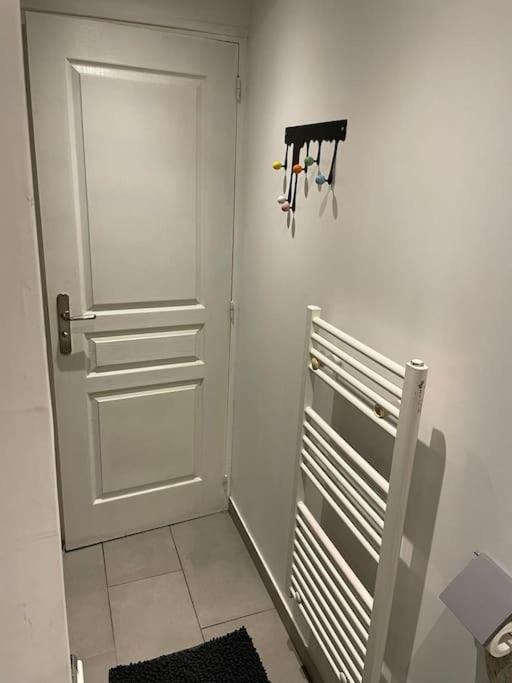 Appartement Chez Tricia Thorigny-sur-Marne Bagian luar foto